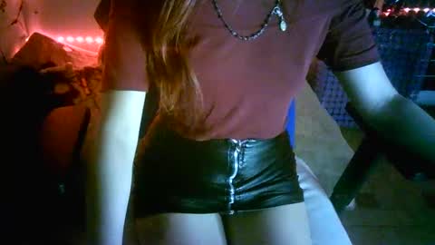 MEGHAN LOPEZ      online show from 01/20/25, 01:39