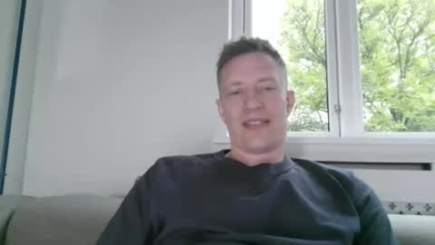 sweetsinner83 online show from 05/18/26, 06:14
