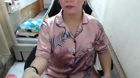 Snapshot of sweetsofia24 chatting on 01/07/26, 07:00 Sofia online show from 01/07/26, 07:00