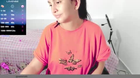 lili online show from 03/08/25, 10:43