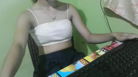 sweetsugar_mae online show from 10/28/25, 12:30