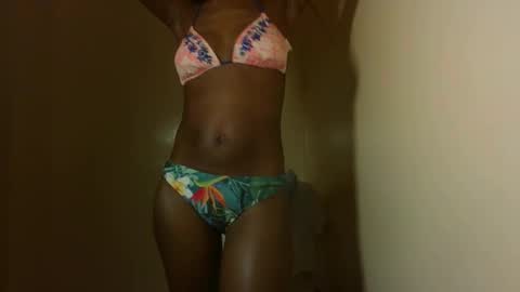 Snapshot of sweett_maya chatting on 02/21/26, 07:42 sweett_maya online show from 02/21/26, 07:42