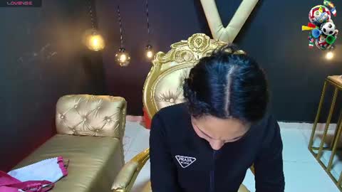 Snapshot of sweett_pleasure chatting on 06/12/26, 02:27 Sweett pleasure online show from 06/12/26, 02:27