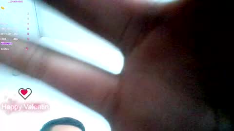 Snapshot of sweett_shinexx chatting on 02/15/25, 09:48 angel online show from 02/15/25, 09:48