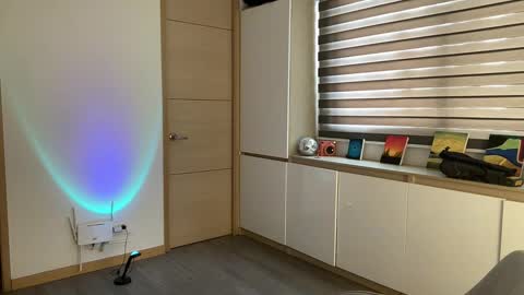 Snapshot of sweettaaron chatting on 11/24/25, 05:45 Andy online show from 11/24/25, 05:45