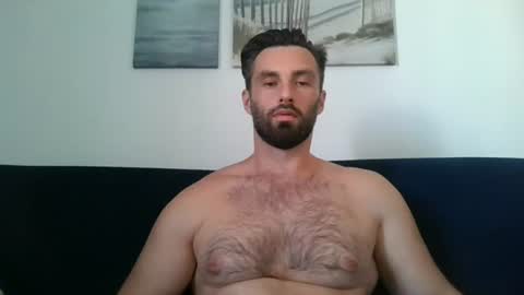 Tom online show from 06/18/26, 07:19