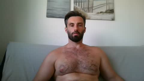 Tom online show from 06/25/26, 08:19