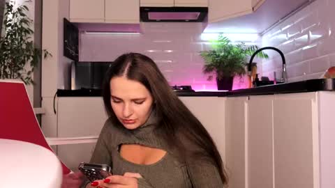 Mari ista  mari etta18 online show from 02/25/25, 01:39