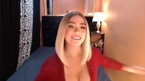 Ms trixiee online show from 03/10/25, 07:40