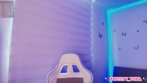 Veronica Independent Model online show from 12/22/25, 12:24