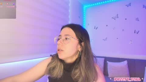 Veronica Independent Model online show from 05/19/26, 12:55