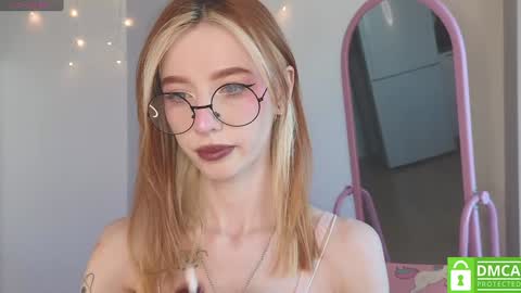 Elis  a little vacation Ill be here Saturday my schedules in bio online show from 01/17/25, 08:13