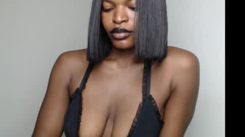 sweetxxboobsx online show from 12/15/25, 08:29