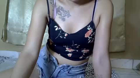 Sarah online show from 03/03/25, 06:33