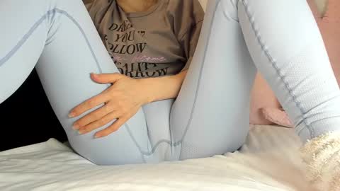 Mia online show from 01/22/25, 11:21