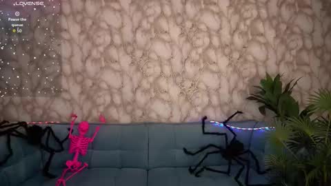 Snapshot of sweety_one_ chatting on 10/24/25, 01:29 Sweety one online show from 10/24/25, 01:29