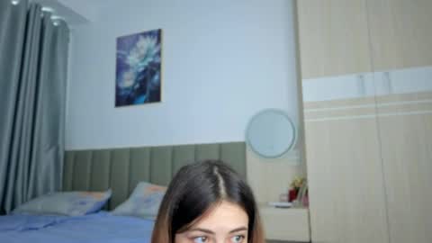Vikky online show from 05/29/26, 12:19