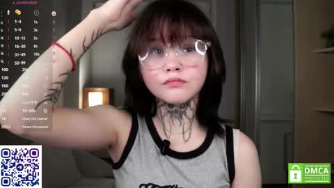 Astrid online show from 12/05/25, 06:15