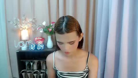 Megan online show from 09/17/25, 04:03