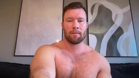 Snapshot of swekingxx chatting on 12/16/25, 09:47 swekingxx online show from 12/16/25, 09:47