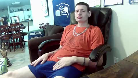 Snapshot of swelteringk chatting on 02/06/25, 12:43 Kile online show from 02/06/25, 12:43
