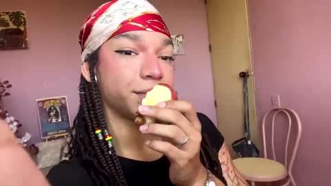 swettcabol online show from 01/22/25, 03:40