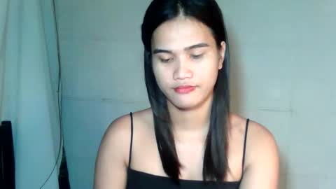 Rhea online show from 05/18/26, 02:34