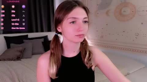 Snapshot of swettymolly chatting on 09/29/25, 10:31 swettymolly online show from 09/29/25, 10:31