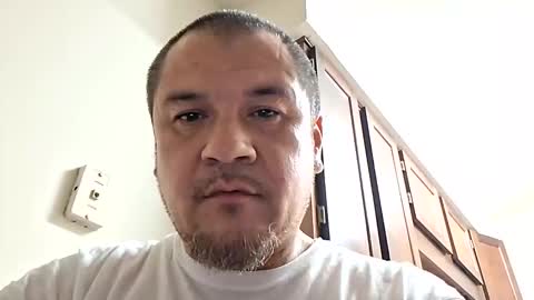 Snapshot of swiff10 chatting on 12/01/25, 06:40 swiff10 online show from 12/01/25, 06:40