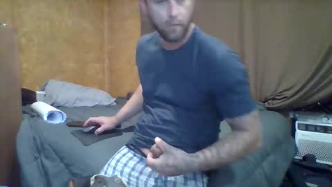 switchleg242 online show from 04/15/26, 05:25