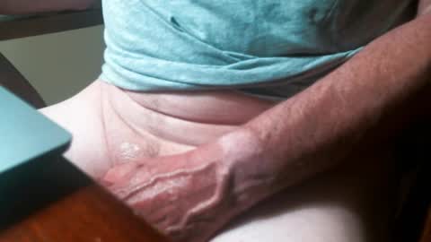 Snapshot of swizzle__stick chatting on 04/16/26, 09:54 will jeffers online show from 04/16/26, 09:54