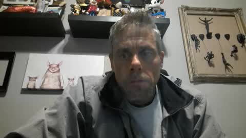 swontguy2025 online show from 02/15/25, 04:58