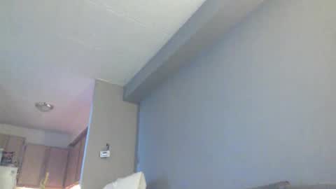 swontguy2025 online show from 09/27/25, 07:35