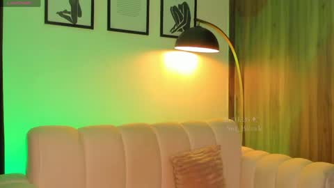 Ambar online show from 04/27/26, 12:52