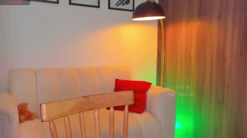 Ambar online show from 05/28/26, 12:52