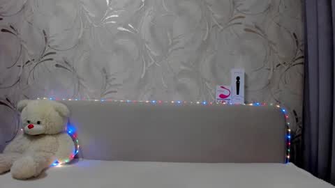 Snapshot of swweetangel chatting on 03/12/25, 01:25 Ana online show from 03/12/25, 01:25