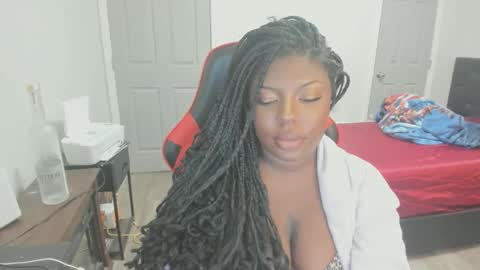 sxamleuy online show from 10/13/25, 02:55