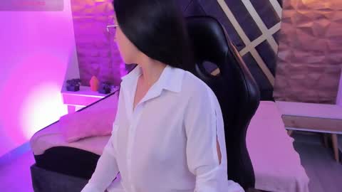 Sydney online show from 02/24/26, 11:36