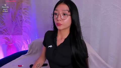 Snapshot of sydney_miller_ chatting on 07/08/26, 10:14 Sydney online show from 07/08/26, 10:14