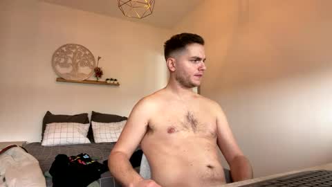 syl092 online show from 02/09/26, 01:15