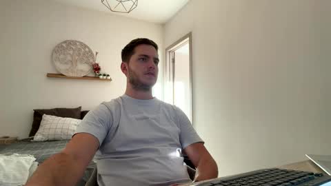 syl092 online show from 04/14/26, 05:19