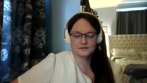 sylviexxxfun online show from 06/01/26, 05:14
