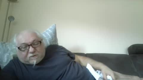 synek65 online show from 01/01/25, 12:55