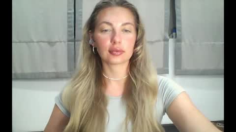 syrami online show from 03/23/26, 04:22