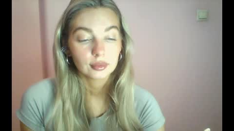Snapshot of syrami chatting on 07/07/26, 03:05 syrami online show from 07/07/26, 03:05