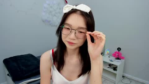 Yuki online show from 06/05/26, 01:28