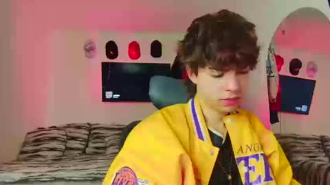 TONER online show from 10/14/25, 11:49