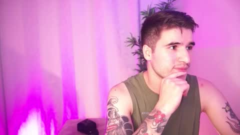 t0ny_wylie online show from 02/11/26, 09:31