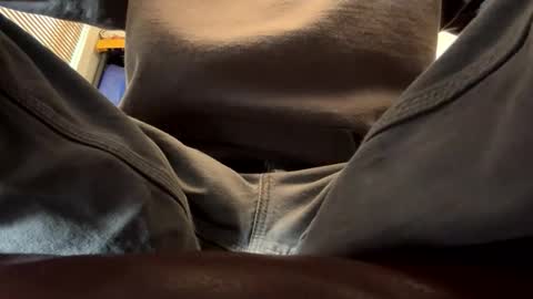 tRex online show from 10/22/25, 05:24