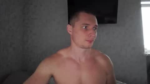 Den online show from 09/18/25, 06:26